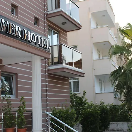 River Hotel 3*